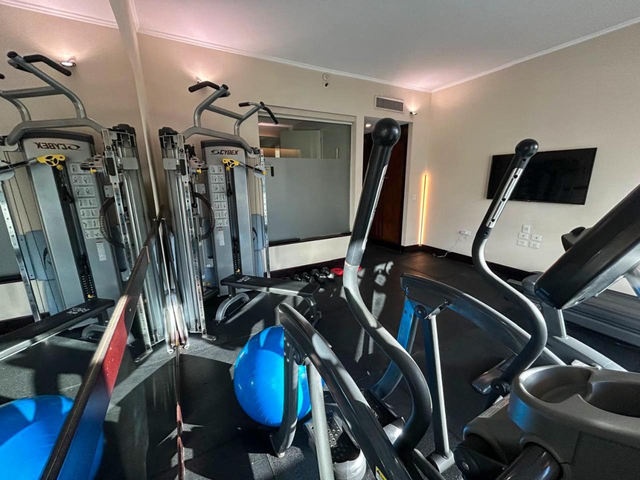 Hotel Eurobuilding Boutique 4*